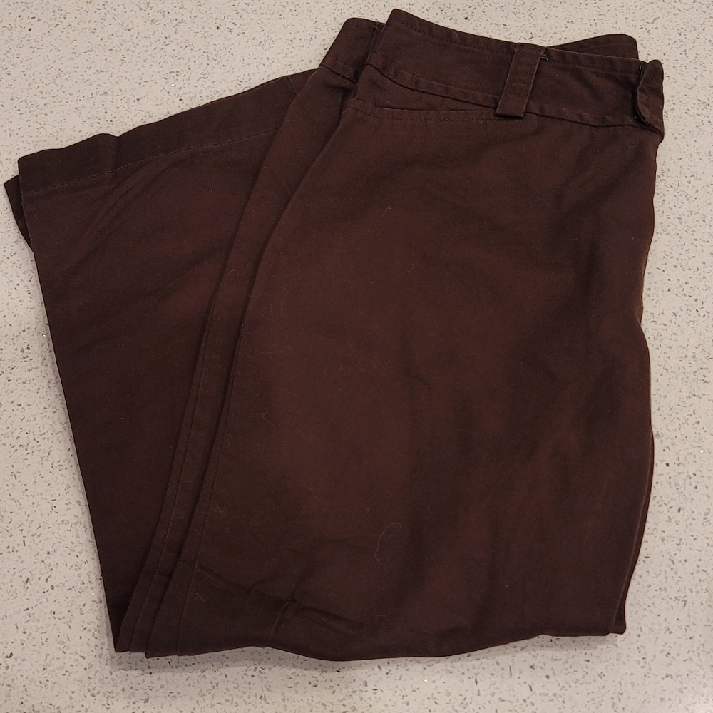 Womens Madison Size 4 Capris